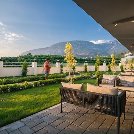 0036 Exodus In A Complex With Pool, Gym And , Mahmutlar * Alanya